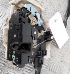 Serrure avant gauche VOLKSWAGEN GOLF 5