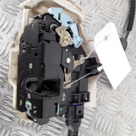 Serrure avant gauche VOLKSWAGEN GOLF 5