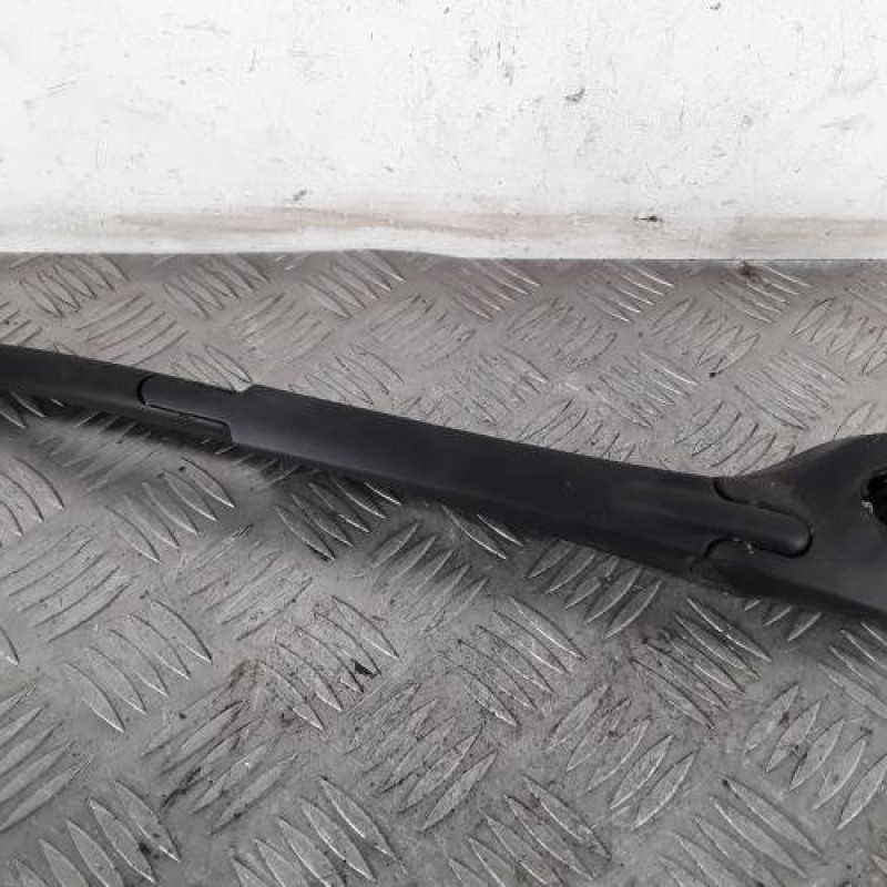 Bras essuie glace arriere RENAULT SCENIC 2