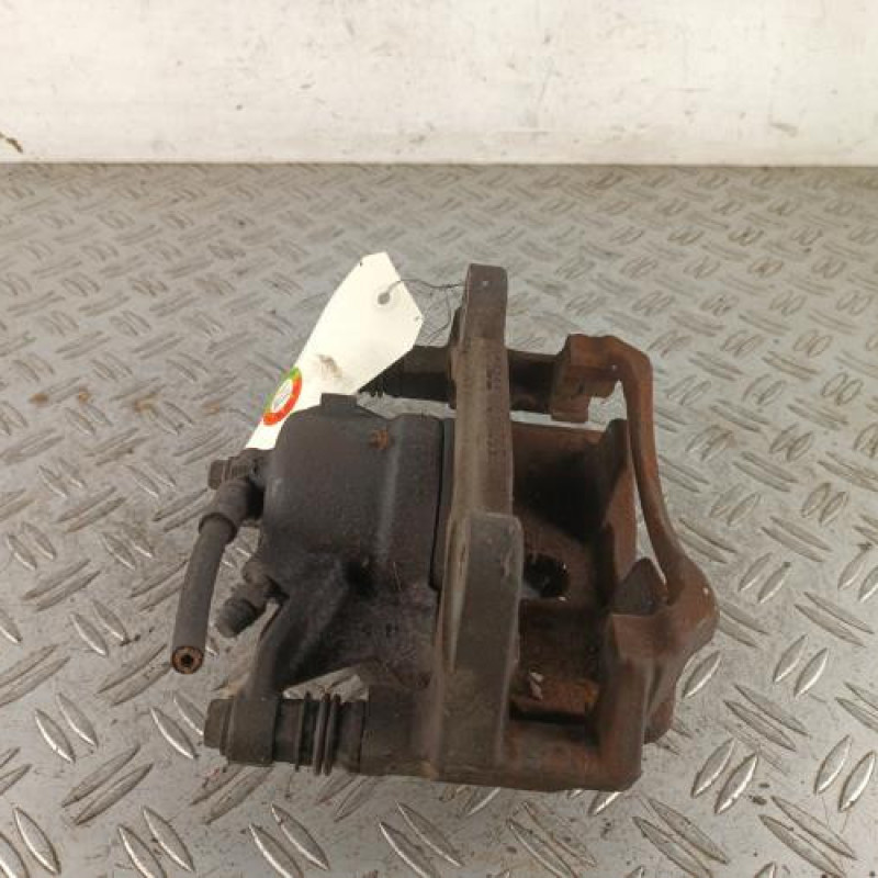 Etrier avant gauche (freinage) SEAT LEON 3