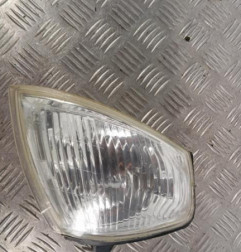 Optique avant secondaire droit (feux)(clignotant) MAZDA 323 6 Photo n°1