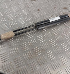 Verin de coffre RENAULT CLIO 4 Photo n°1