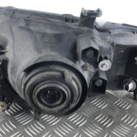 Optique avant principal droit (feux)(phare) MITSUBISHI PAJERO 3