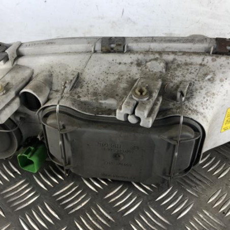 Optique avant principal gauche (feux)(phare) FORD FIESTA 4