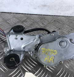 Moteur essuie glace arriere FORD FIESTA 4