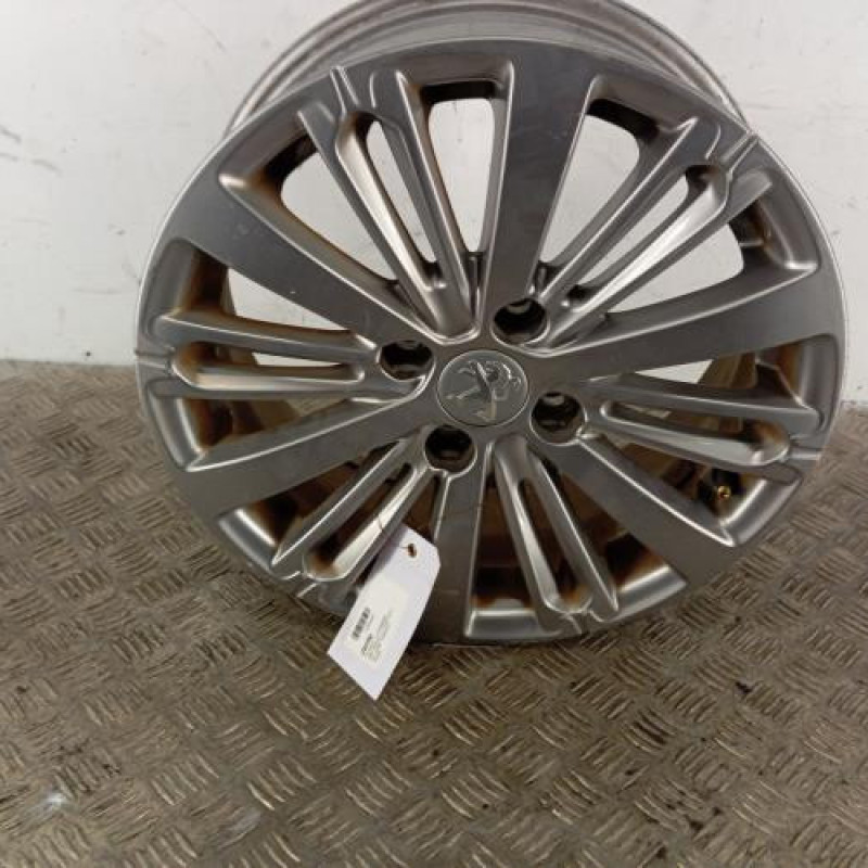 Jante PEUGEOT 208 1 Jante PEUGEOT 208 1