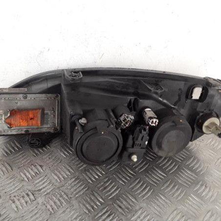 Optique avant principal droit (feux)(phare) NISSAN PRIMERA 2