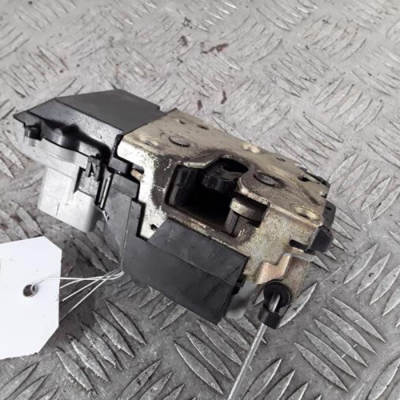 Serrure avant droit CITROEN XSARA PICASSO