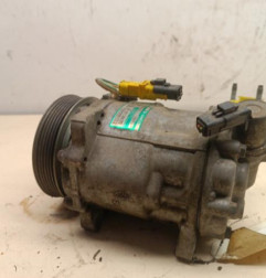 Compresseur clim CITROEN C5 1 Photo n°3