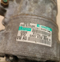Compresseur clim AUDI A3 2 Photo n°4