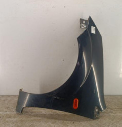 Aile avant gauche FORD FIESTA 5 Photo n°1