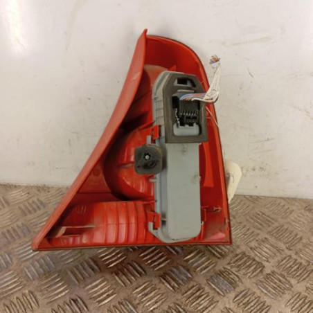 Feu arriere principal gauche (feux) RENAULT CLIO 2