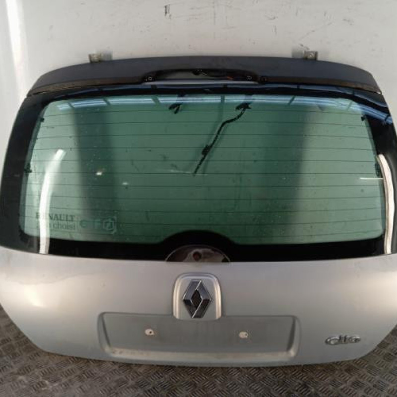 Malle/Hayon arriere RENAULT CLIO 2