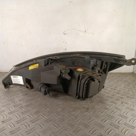 Optique avant principal droit (feux)(phare) FORD FOCUS 1