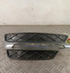 Feu diurne avant droit MERCEDES CLASSE C 204 Photo n°1