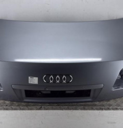 Malle/Hayon arriere AUDI A8 2 Photo n°1