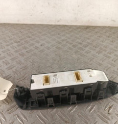 Interrupteur de leve vitre avant gauche MAZDA CX3