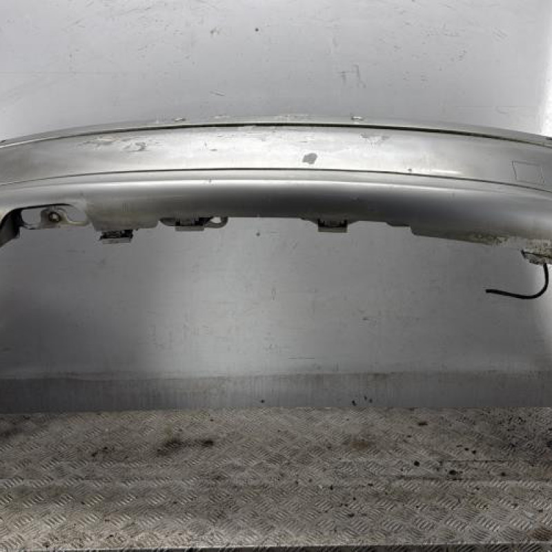 Pare choc arriere MERCEDES CLASSE C 203