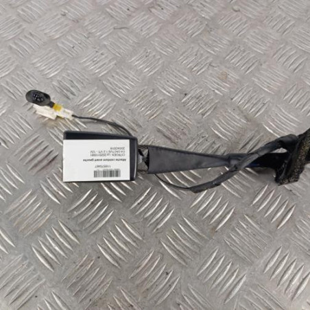Attache ceinture avant gauche CITROEN C4 CACTUS Photo n°1