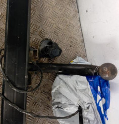 Attelage (boule de remorquage) PEUGEOT 308 2 SW