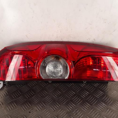 Feu arriere principal gauche (feux) OPEL COMBO D Photo n°1