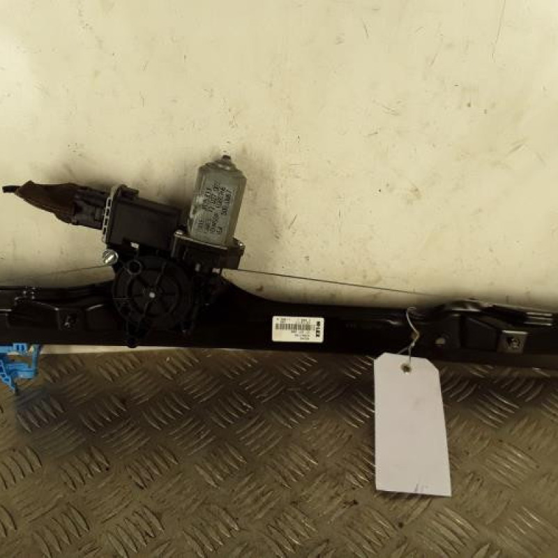 Leve vitre electrique avant droit OPEL COMBO D