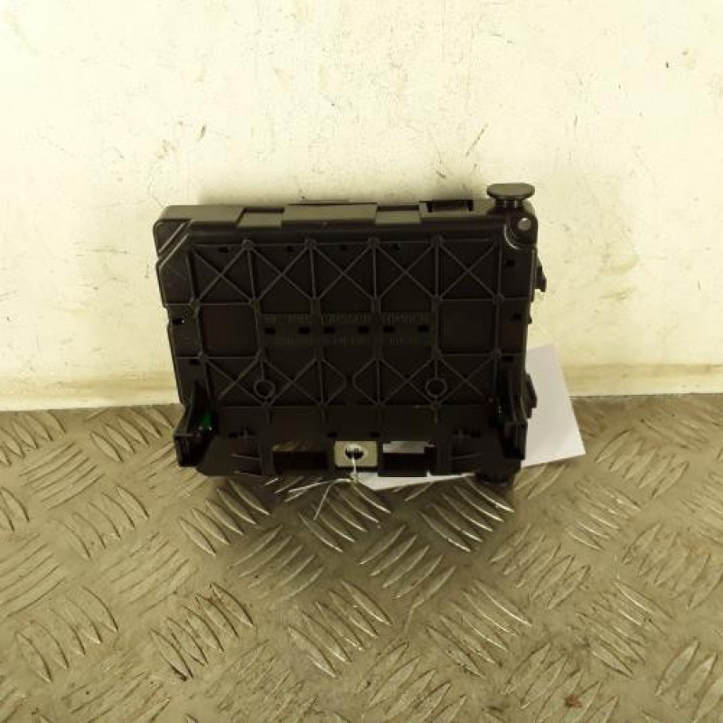 Boitier servitude moteur (BSM) CITROEN C5 1 Boitier servitude moteur (BSM) CITROEN C5 1