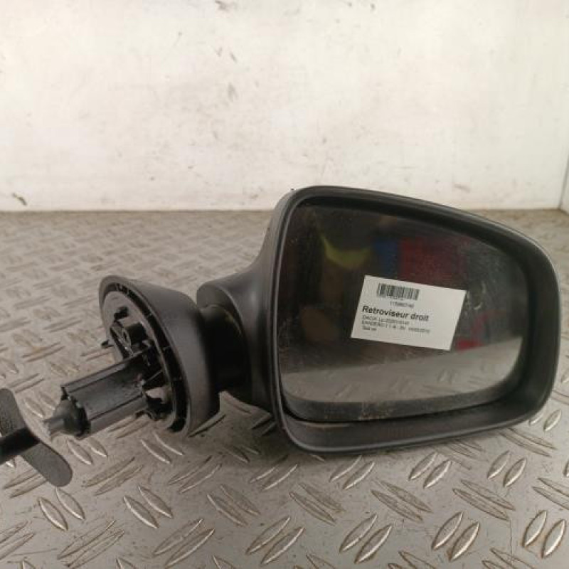 Retroviseur droit DACIA SANDERO 1 Retroviseur droit DACIA SANDERO 1