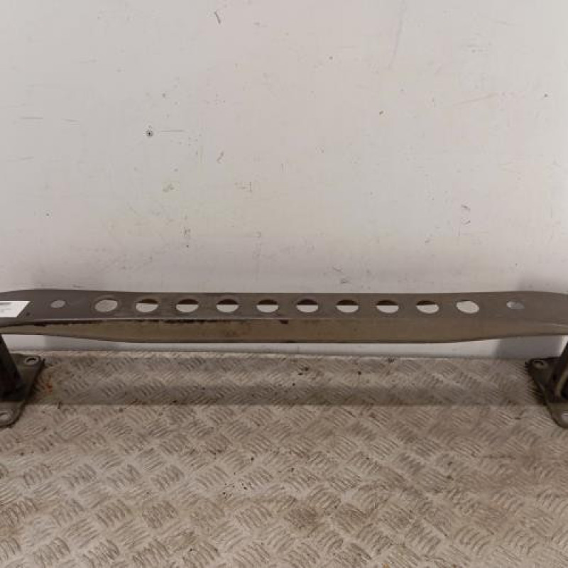 Renfort pare choc arriere (traverse) MAZDA CX3