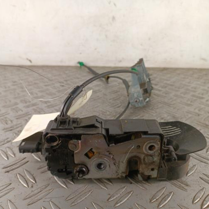 Serrure avant gauche CITROEN C3 PICASSO Serrure avant gauche CITROEN C3 PICASSO