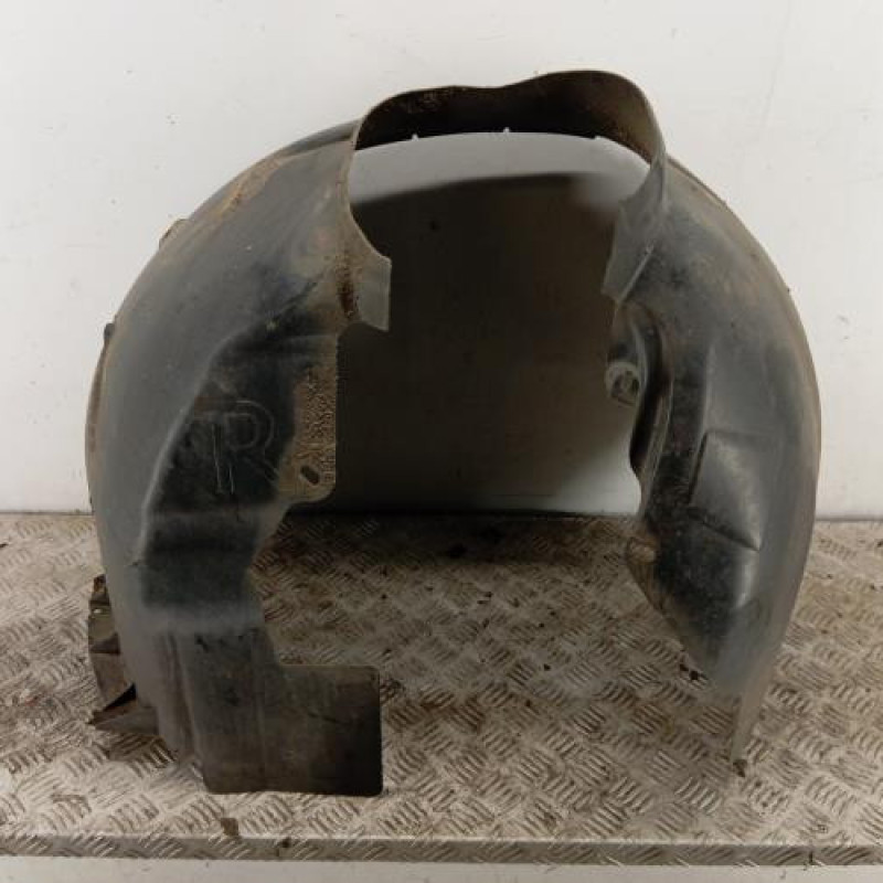 Pare boue avant droit FORD FOCUS 2