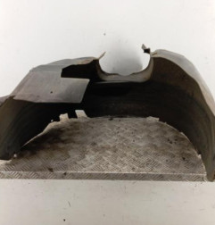 Pare boue avant droit FORD FOCUS 2