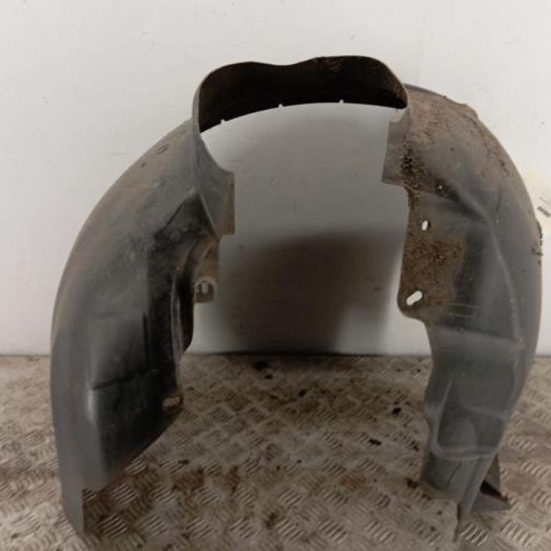 Pare boue avant gauche FORD FOCUS 2