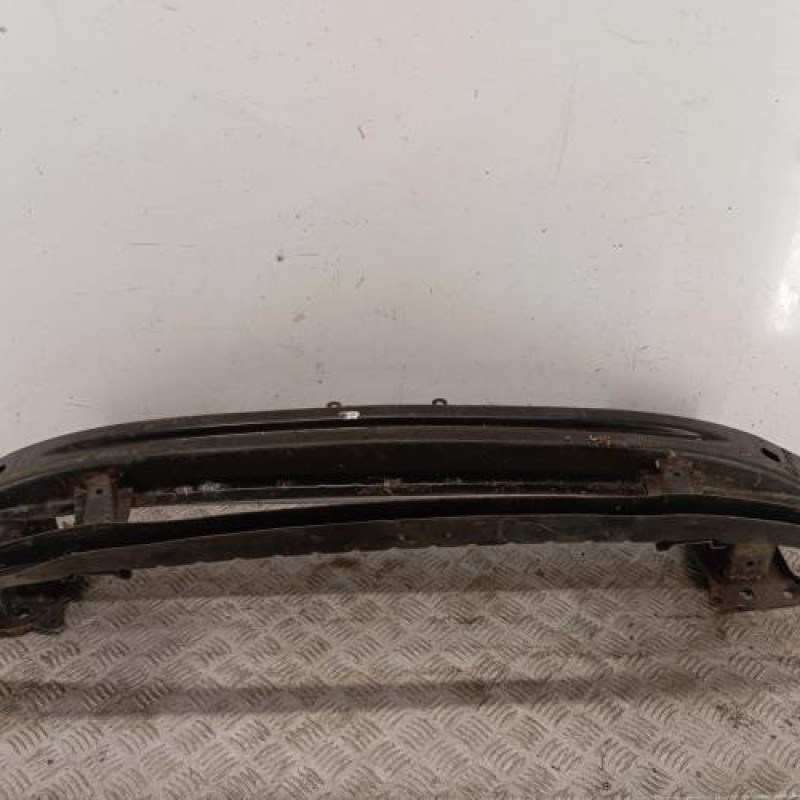 Renfort pare choc avant (traverse) VOLKSWAGEN PASSAT 5