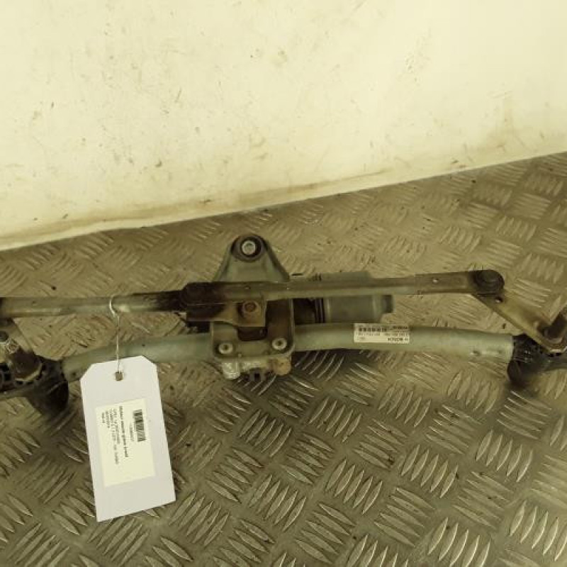 Moteur essuie glace avant OPEL COMBO D