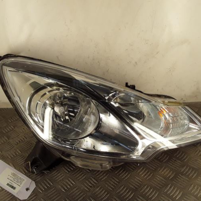 Optique avant principal droit (feux)(phare) DS DS3
