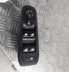 Interrupteur de leve vitre avant gauche PEUGEOT 308 2 Photo n°1