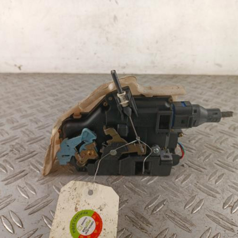 Serrure avant gauche VOLKSWAGEN GOLF 5
