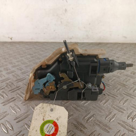 Serrure avant gauche VOLKSWAGEN GOLF 5 Photo n°1