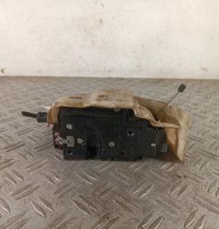 Serrure avant gauche VOLKSWAGEN GOLF 5 Photo n°3