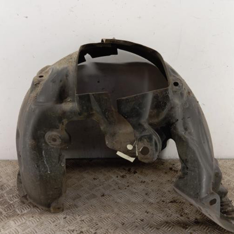 Pare boue avant droit RENAULT MEGANE 3