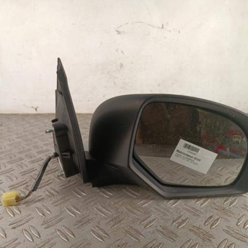 Retroviseur droit SUZUKI SWIFT 4