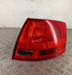 Feu arriere principal droit (feux) AUDI A4 2 Photo n°1