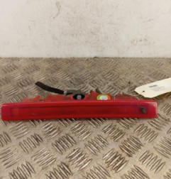 Feu arriere stop central RENAULT CLIO 3 Photo n°1