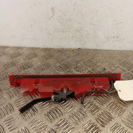 Feu arriere stop central RENAULT CLIO 3