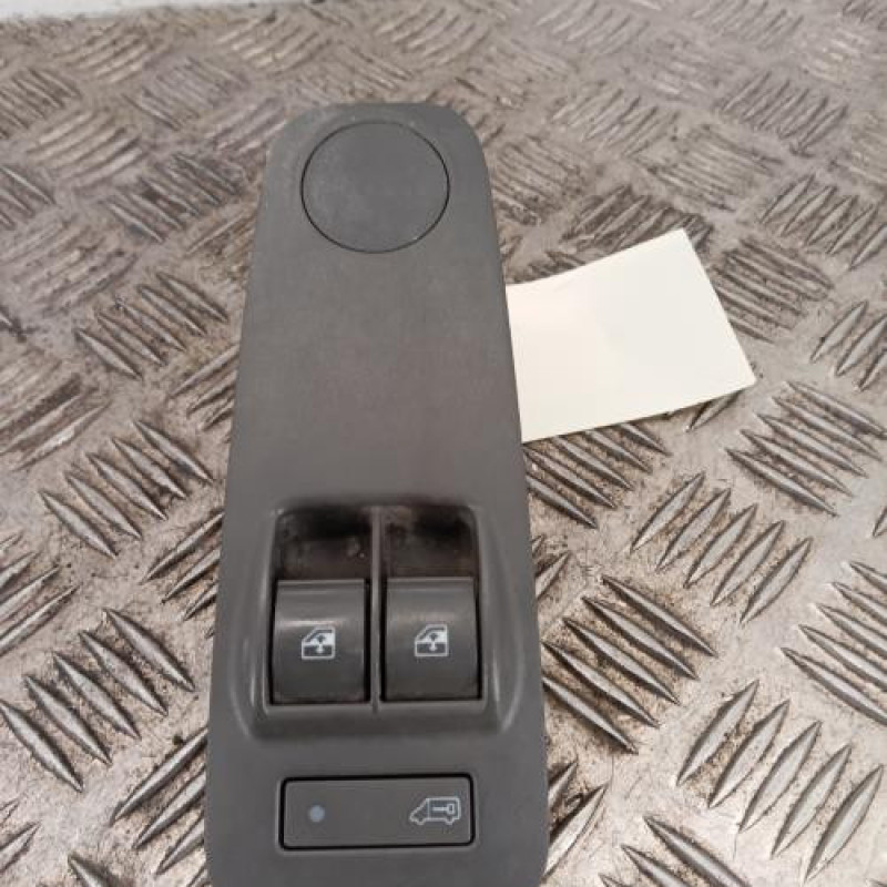 Interrupteur de leve vitre avant gauche FIAT DUCATO 3
