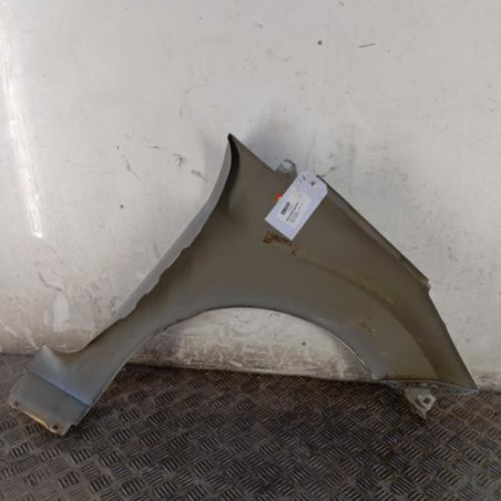 Aile avant gauche FORD FIESTA 6
