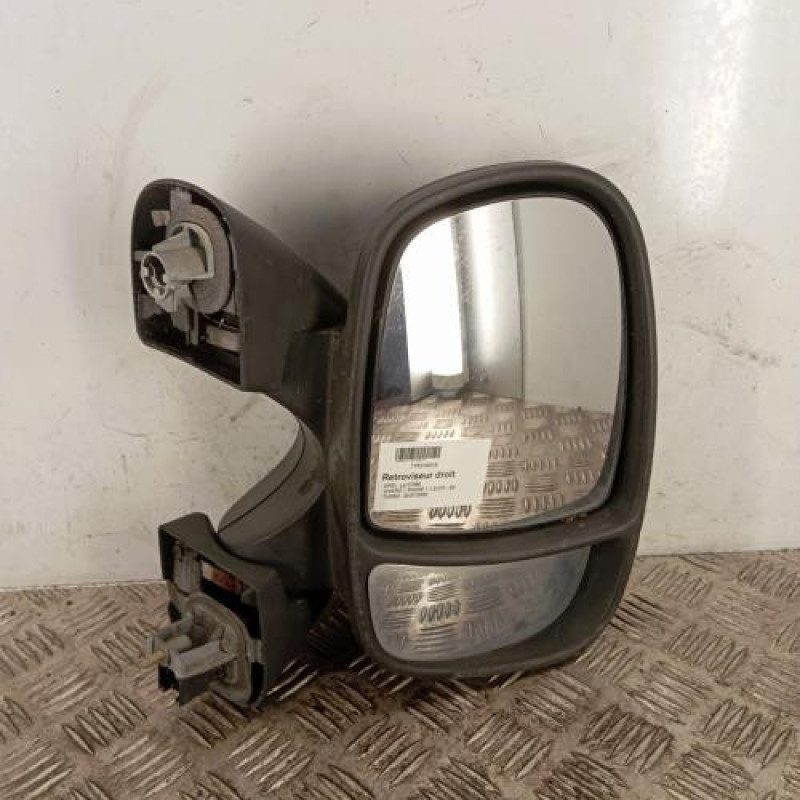 Retroviseur droit OPEL VIVARO 1 Retroviseur droit OPEL VIVARO 1
