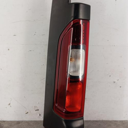 Feu arriere principal gauche (feux) RENAULT TRAFIC 3 COURT Photo n°1