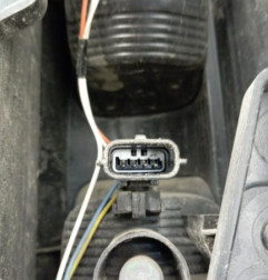 Feu arriere principal gauche (feux) RENAULT TRAFIC 3 COURT Photo n°4